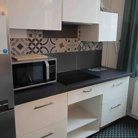 Grand Studio 41m2 Centre Au Calme Appartement Rochefort