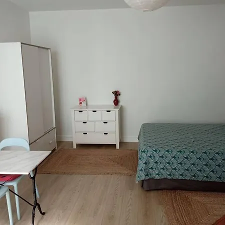 Appartement Grand Studio 41m2 Centre Au Calme Rochefort